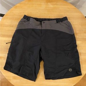 Mens Novara Padded Bike Short
Color: Black
Size: L